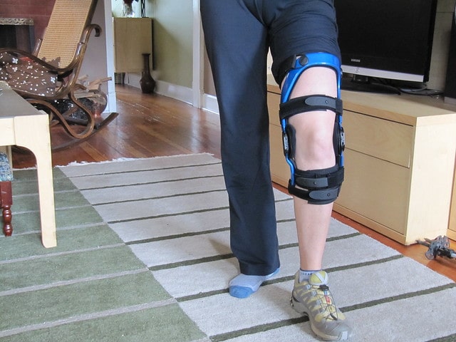 Knee Braces – Orthopedic Medical Supplies Near You