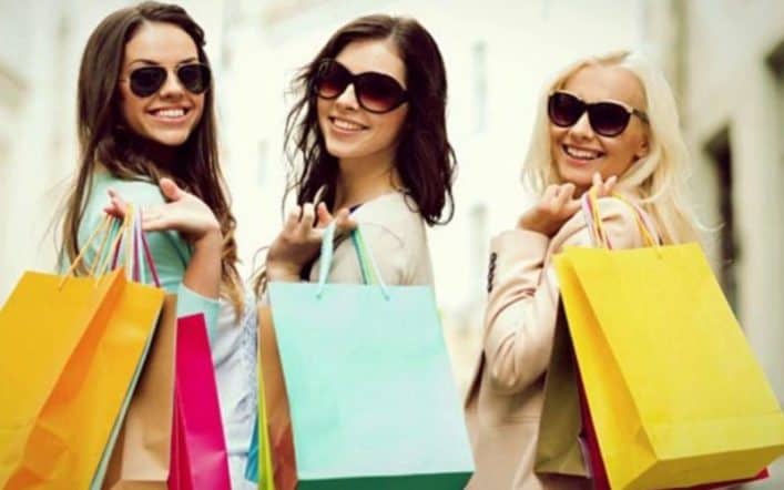 Choosing the Right Shopping Center