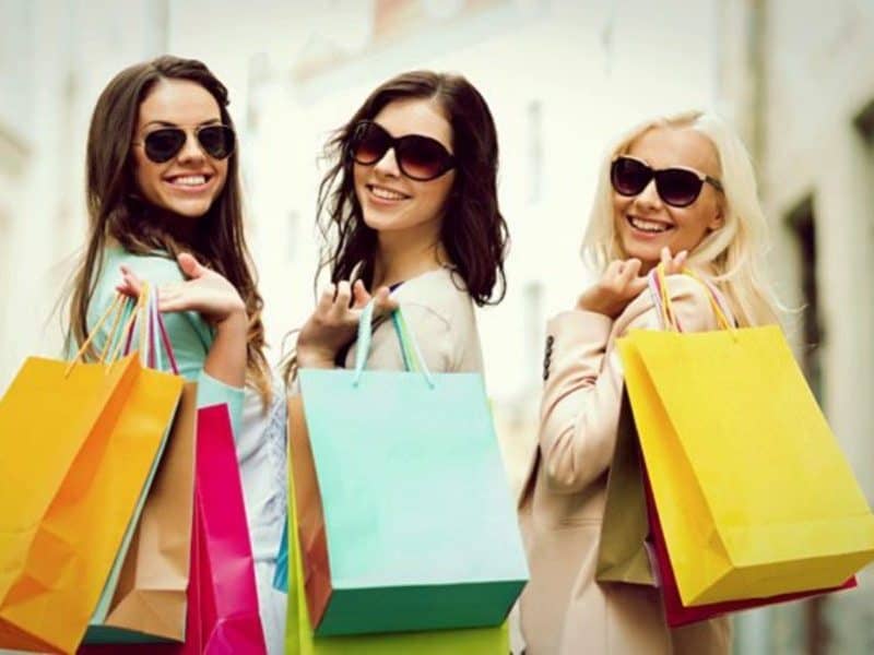 Choosing the Right Shopping Center